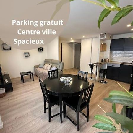 Le Douillet - Parking Gratuit - Centre Ville Pau Esterno foto